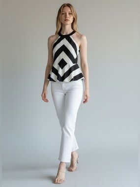Ricki’s Blouse Sleeveless Peplum Halter  Neck Flowy Chevron Black White Size 0